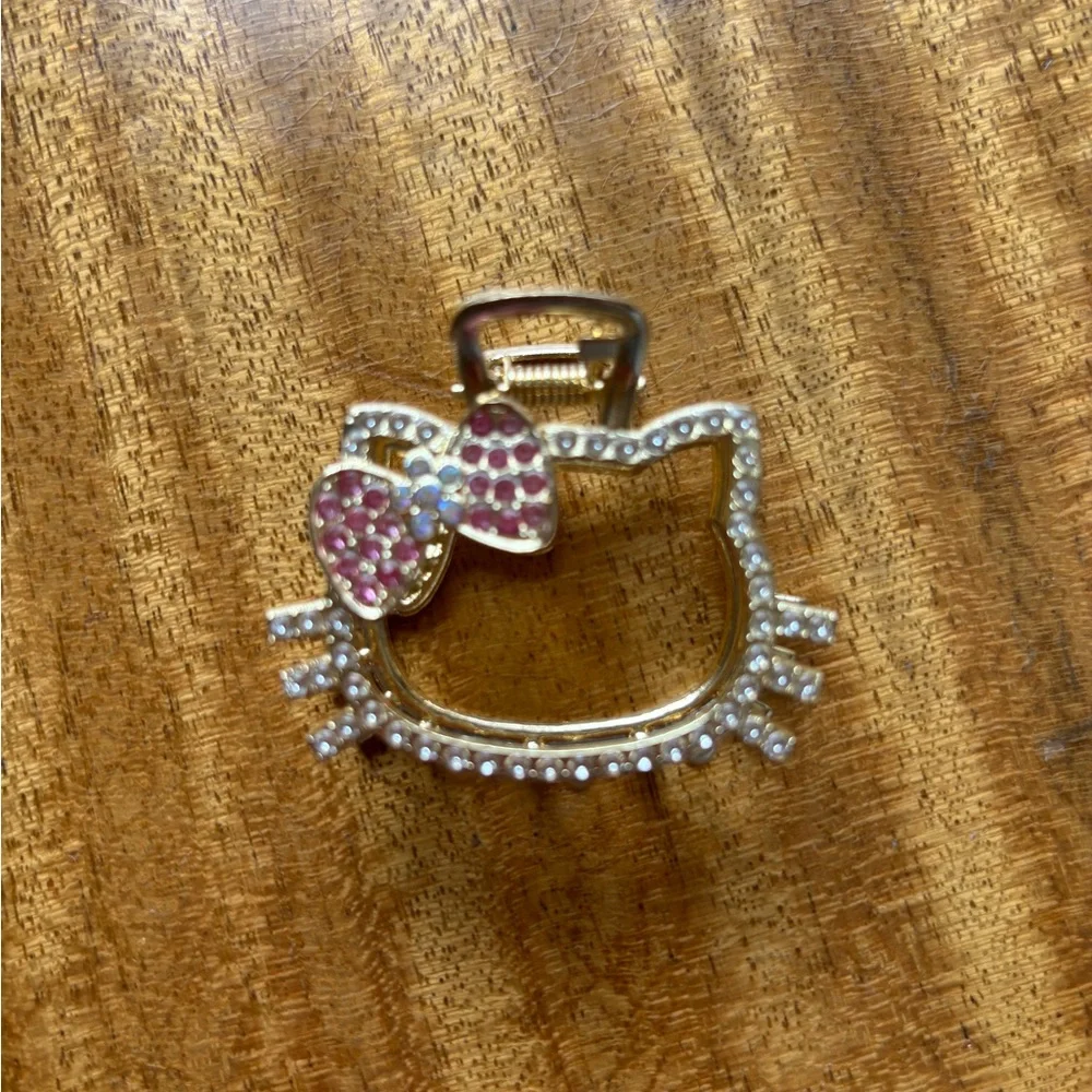 Hello Kitty Rhinestone Hair Clips